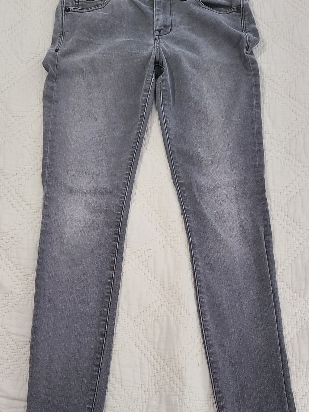 Madewell Gray Skinny Skinny Jeans in Faded Wash